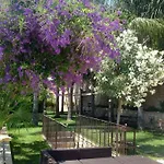 Borgo Hedone شيكلي