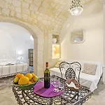 Borgo Hedone With Shared Pool Scicli