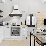 Borgo Hedone With Shared Pool Apartman *