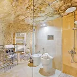Borgo Hedone With Shared Pool Apartman