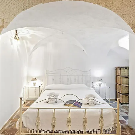 Appartement Borgo Hedone With Shared Pool