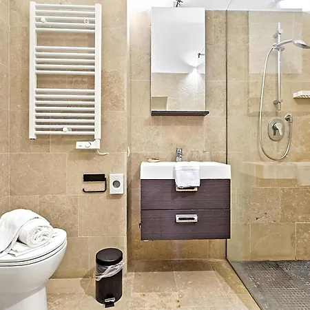 Borgo Hedone With Shared Pool