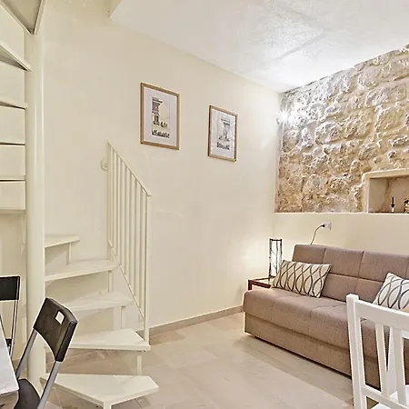 Apartament Borgo Hedone With Shared Pool *