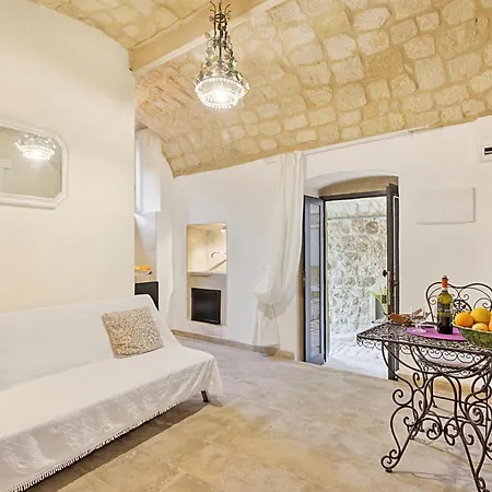 Borgo Hedone With Shared Pool Appartement *