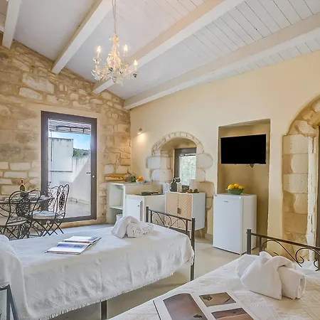Borgo Hedone With Shared Pool Apartament Scicli
