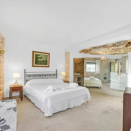 Borgo Hedone With Shared Pool