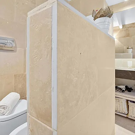 Apartament Borgo Hedone With Shared Pool *
