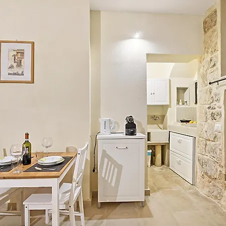 Appartement Borgo Hedone With Shared Pool