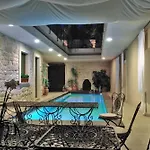 Borgo Hedone Διαμέρισμα *