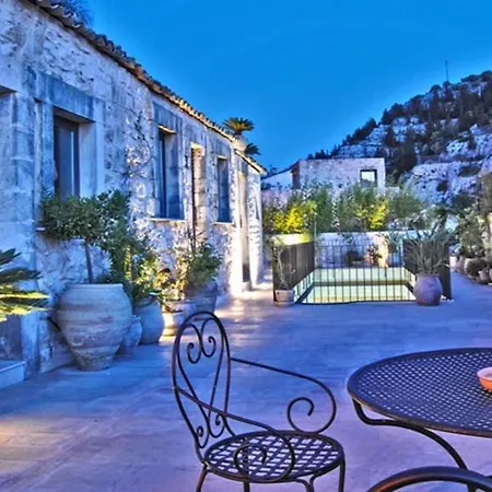 Сasa de vacaciones Borgo Hedone Scicli