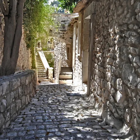Borgo Hedone *
